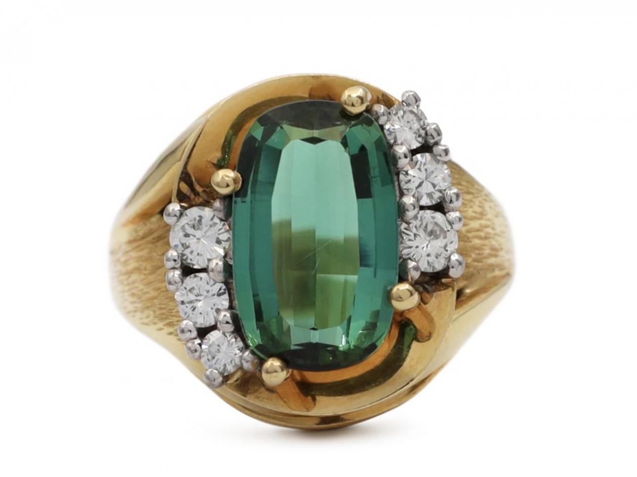Vintage 3.00ct green tourmaline and diamond cocktail ring in 18kt gold