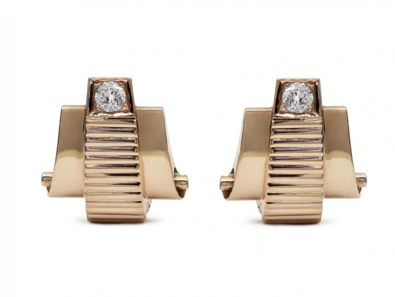 1940s diamond set ribbed and scrolling trapezoid earrings in rose gold