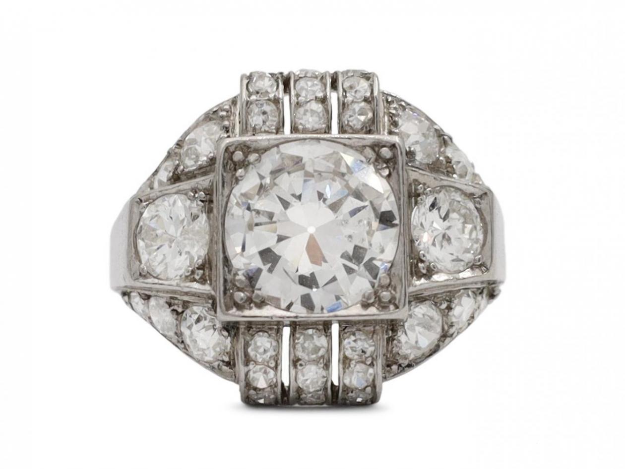 French Art Deco geometric diamond bombe cluster ring in platinum