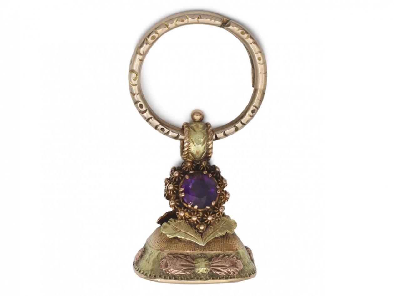 Antique amethyst fob in 18kt rose and green gold