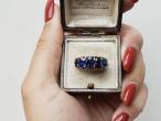 Victorian graduating five stone sapphire ring in 18kt yellow gold
