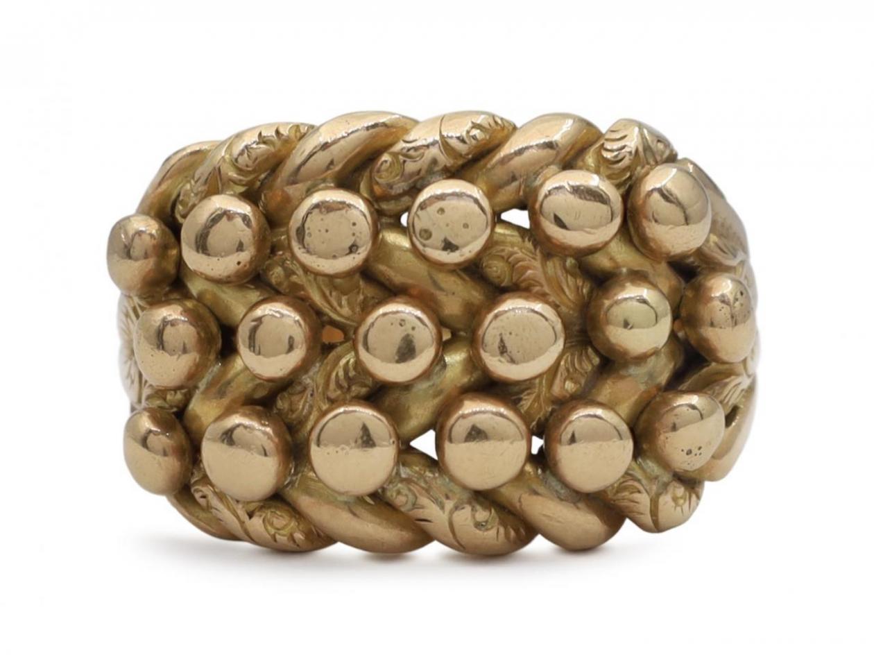 1920s three row chunky keepers ring in 18kt yellow gold
