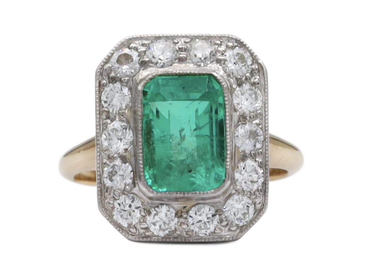 1950s Colombian emerald and diamond octagonal cluster ring
