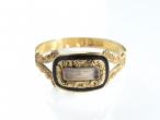 Georgian 18kt yellow gold and black enamel mourning ring