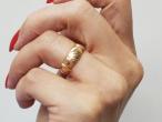 1940s fede marriage ring in 18kt yellow gold