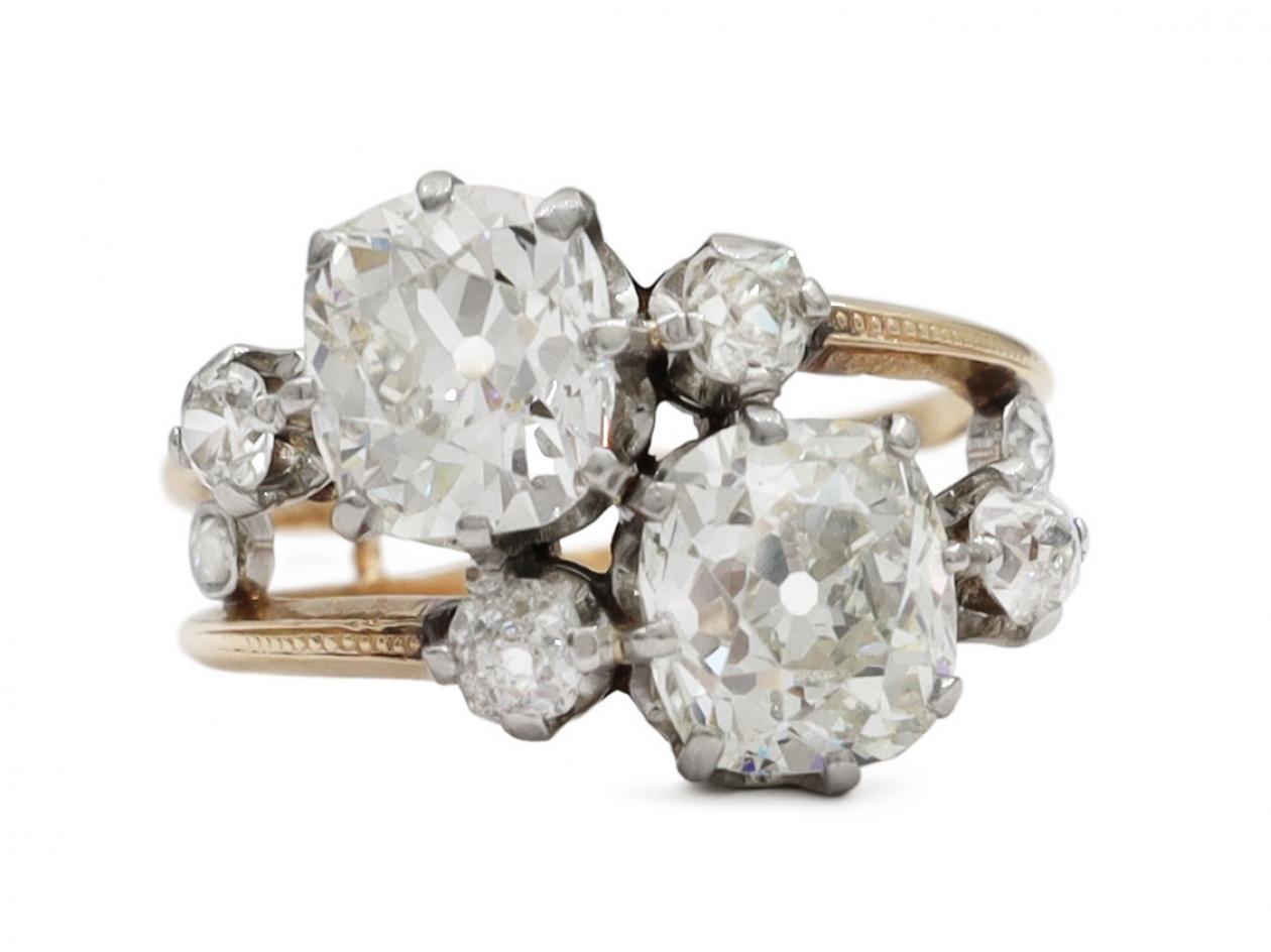 Belle Epoque Old Mine cushion cut diamond 'toi et moi' ring