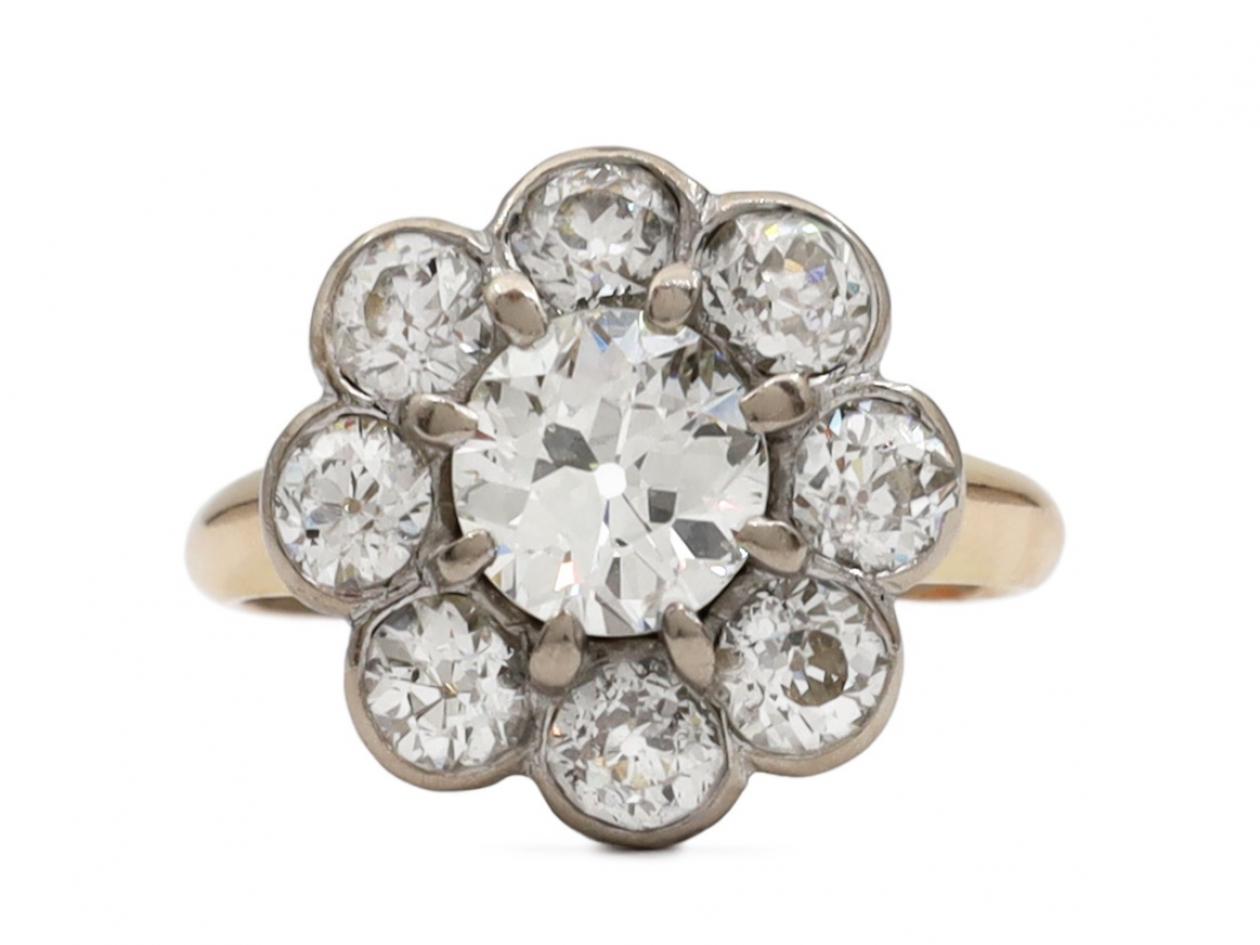 1950s diamond daisy cluster ring in 18kt yellow gold