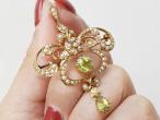 Edwardian peridot and seed pearl convertible pendant and brooch