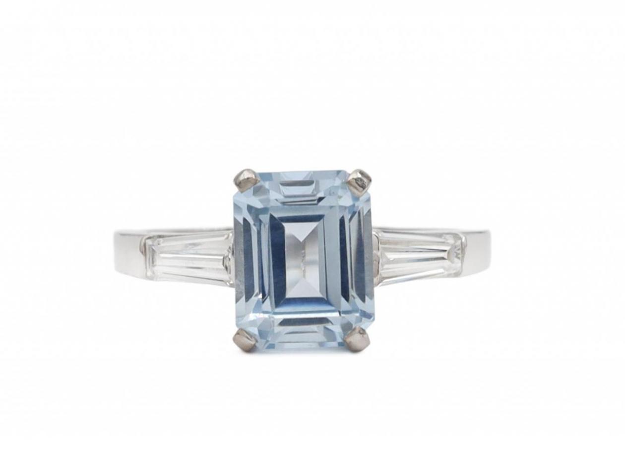 Vintage aquamarine and diamond solitaire ring in platinum