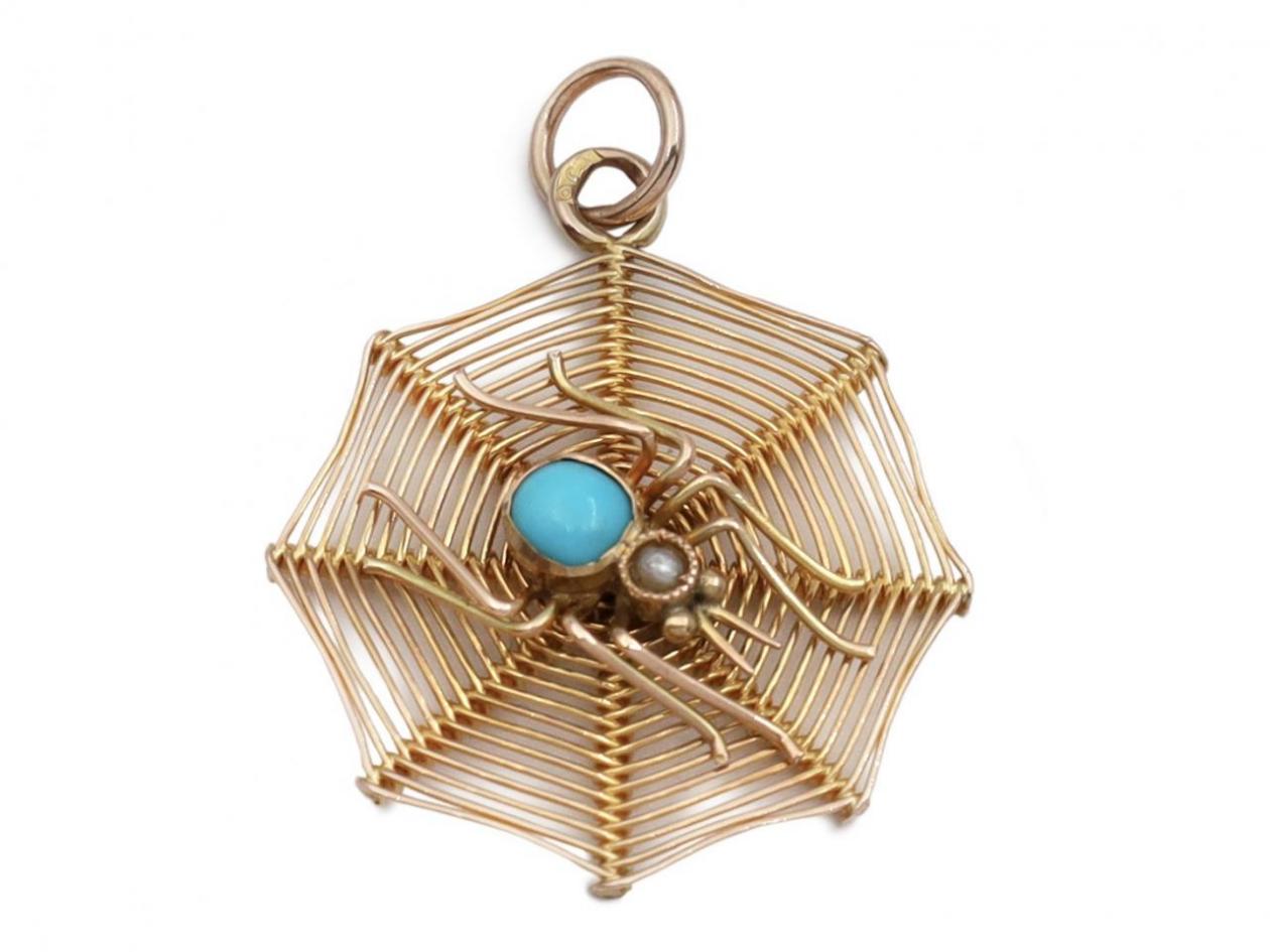 Antique spider in a web pendant in 9kt yellow gold