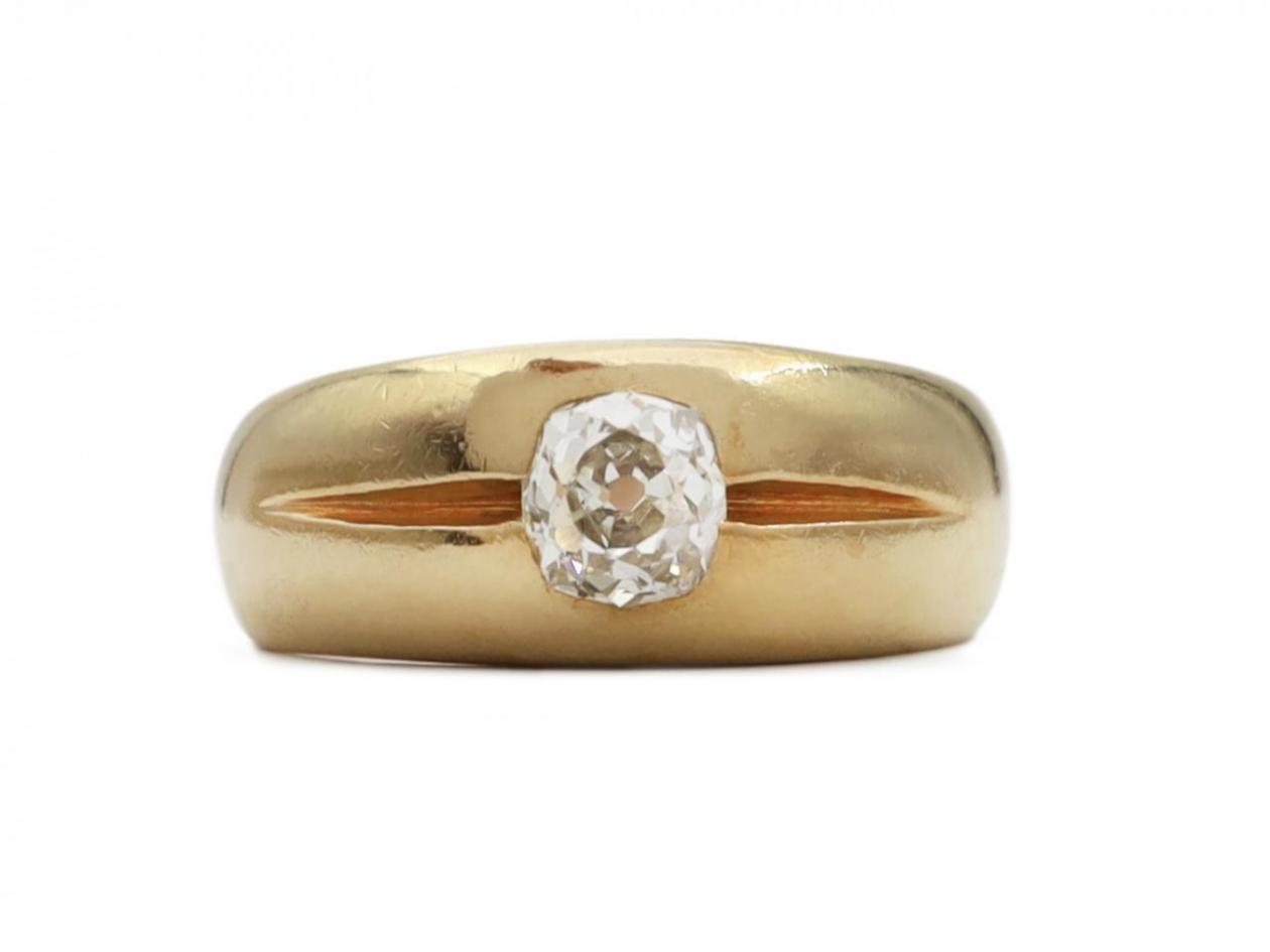 Antique chunky Old Mine cut diamond solitaire ring in 18kt yellow gold