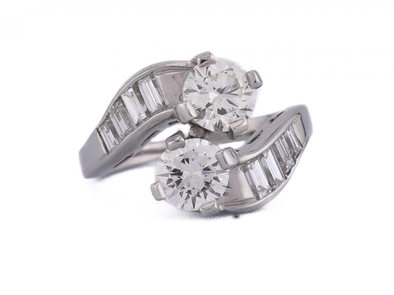 1950s platinum diamond two-stone 'toi et moi' twist ring with baguette shoulders – Matthew Weldon