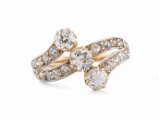 Early Edwardian Three Stone Diamond Twist Ring In Silver On 18kt yellow GoldEarly Edwardian Three Stone Diamond Twist Ring In Silver On 18kt yellow Gold