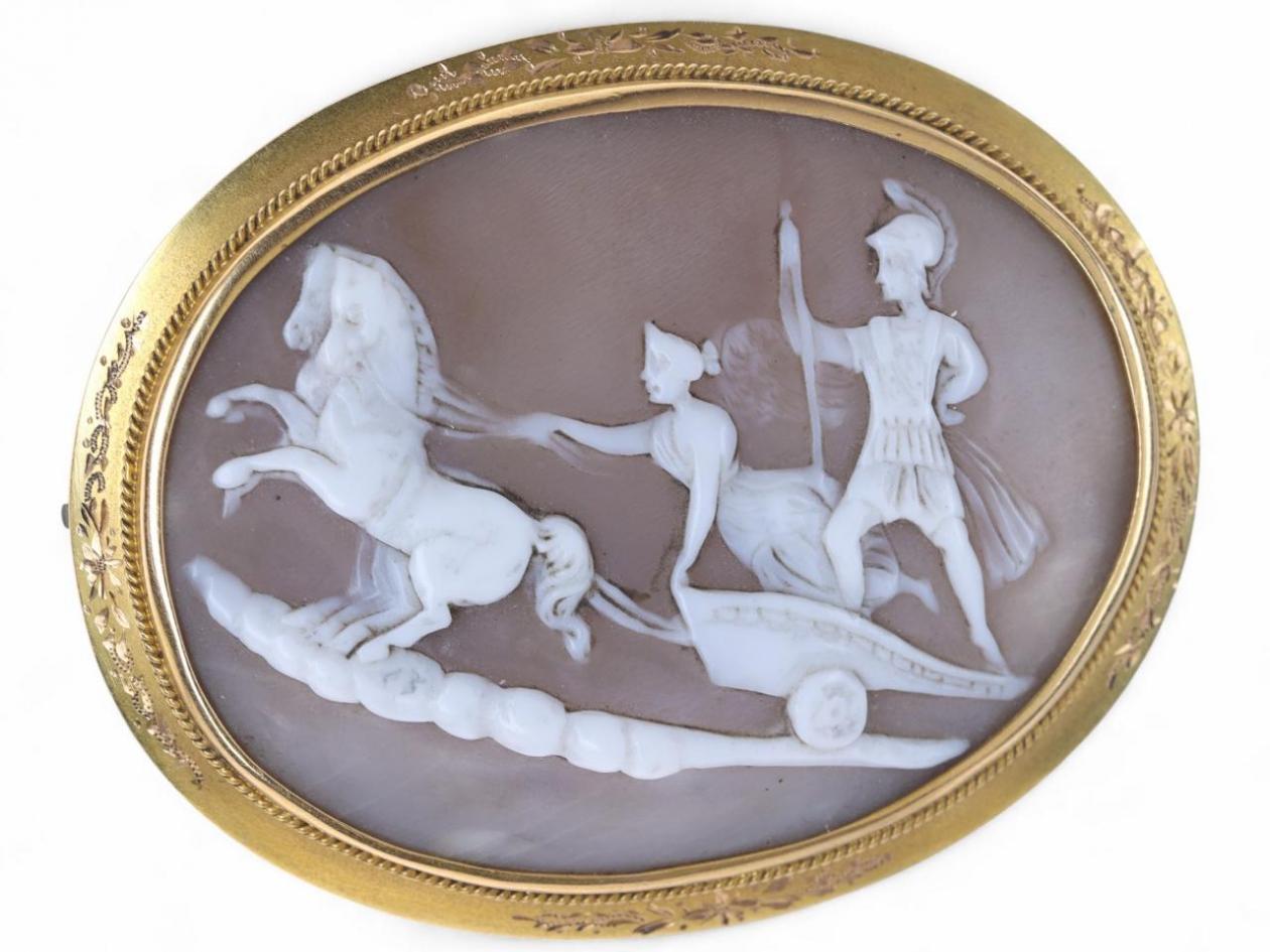 19th century cameo brooch with finely carved classical chariot scene,