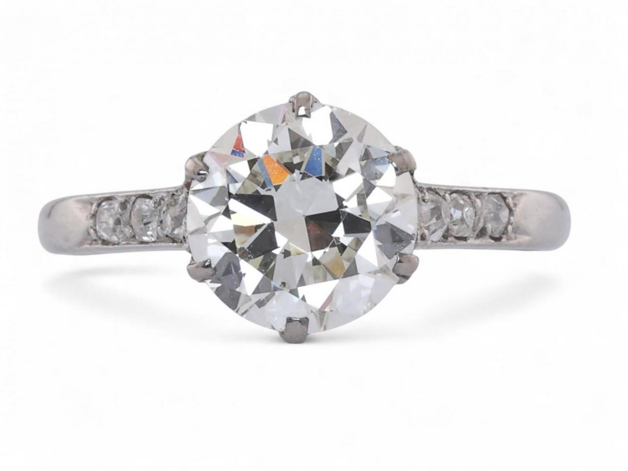 Vintage 2.00ct Transitional Cut Diamond Solitaire ring In Platinum