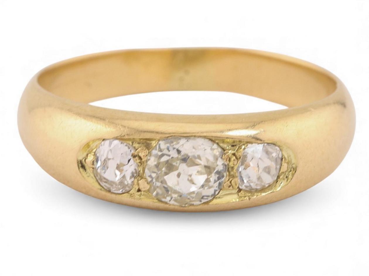 Antique Three Stone Diamond Ring In 18kt Yellow Gold