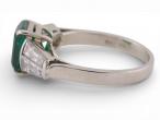 Vintage Emerald and Diamond Ring in 18kt White GoldVintage Emerald and Diamond Ring in 18kt White Gold