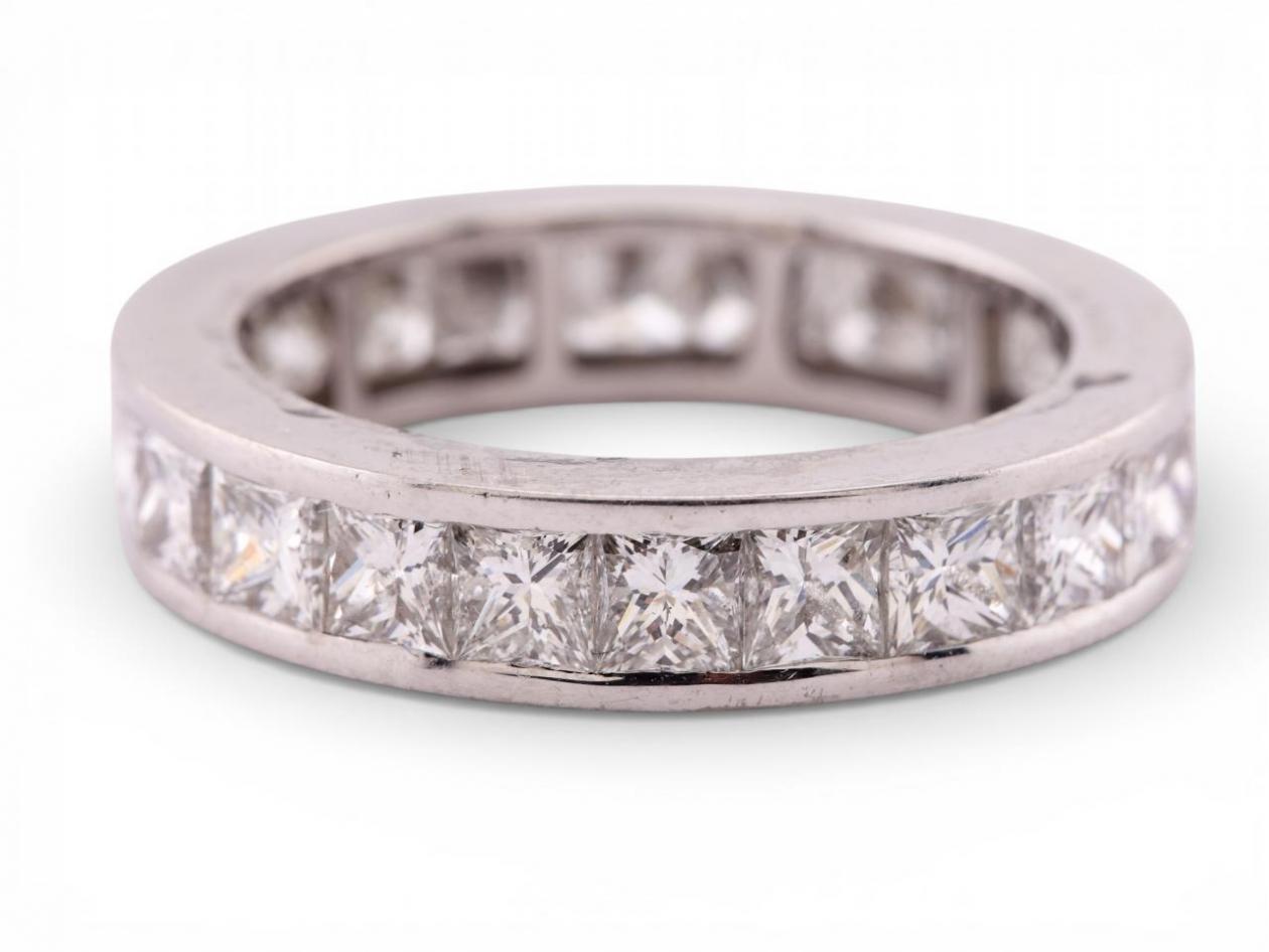18ct White Gold Princess-Cut Diamond Full Eternity Ring18ct White Gold Princess-Cut Diamond Full Eternity Ring