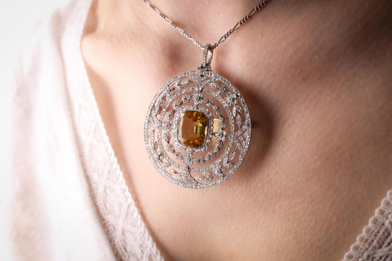 ANTIQUE CITRINE AND DIAMOND CIRCULAR NECKLACE BROOCH