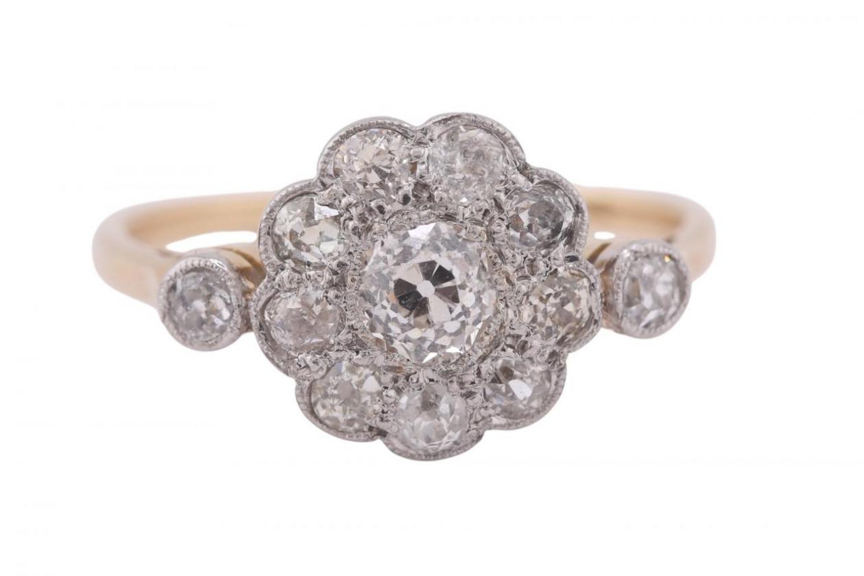 Edwardian Daisy Cluster Ring, with later shank
