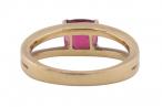 Mid-century 18kt yellow gold cushion cut red spinel ring