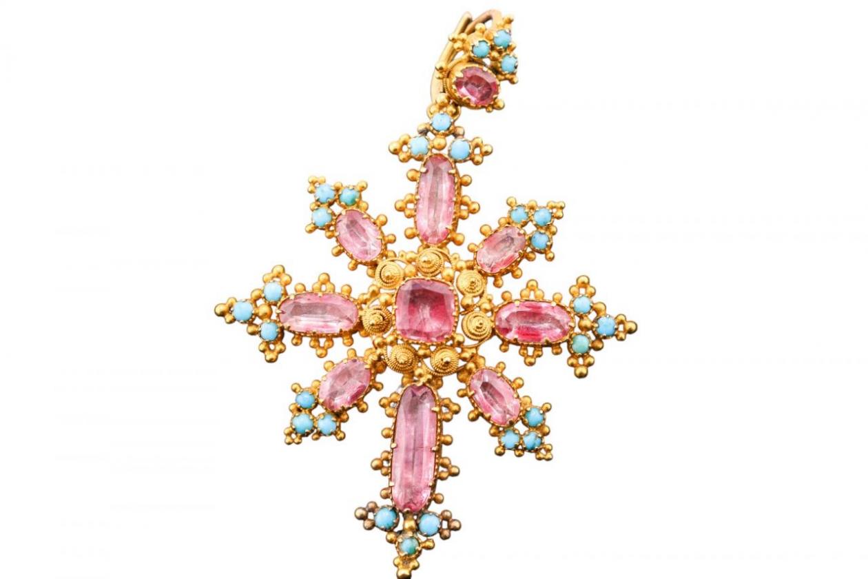 LATE GEORGIAN PINK TOPAZ AND TURQUOISE CROSS, CIRCA 1830