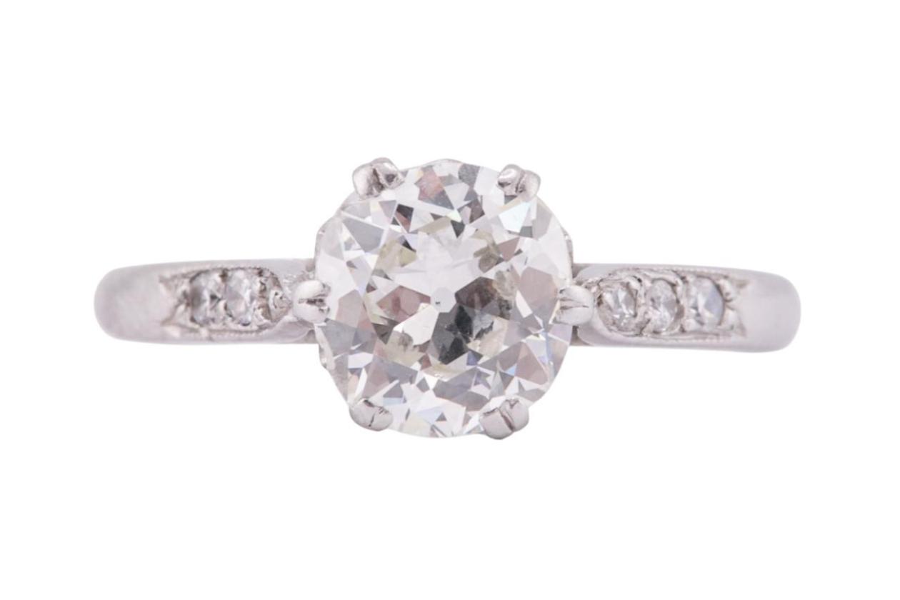 EDWARDIAN OLD EUROPEAN-CUT DIAMOND SOLITAIRE, CIRCA 1910