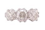 DIAMOND THREE STONE RING