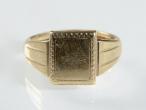Vintage 9kt yellow gold rectangular signet ring