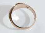 Edwardian 9kt rose gold oval signet ring