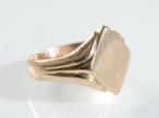 Vintage diamond shape signet ring in 9kt rose gold