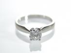 0.70ct round brilliant cut diamond solitaire in 18kt white gold