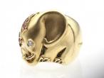 18kt yellow gold elephant ring set with diamond and rubies