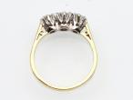 1981 diamond three stone ring in 18kt yellow gold