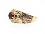 Chunky vintage synthetic ruby ring in 9kt yellow gold