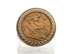 Vintage 9kt yellow gold half Sovereign ring with 1903 half Sovereign