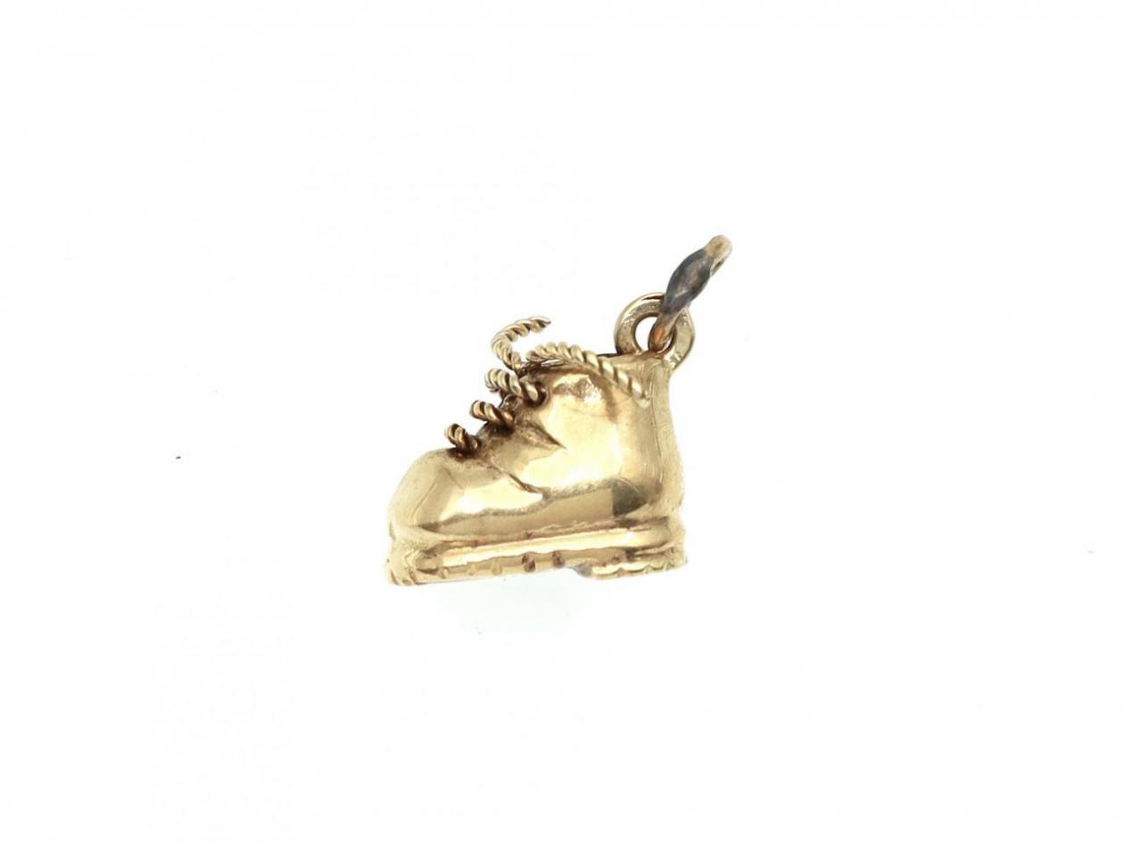 Vintage 14kt yellow gold laced boot charm