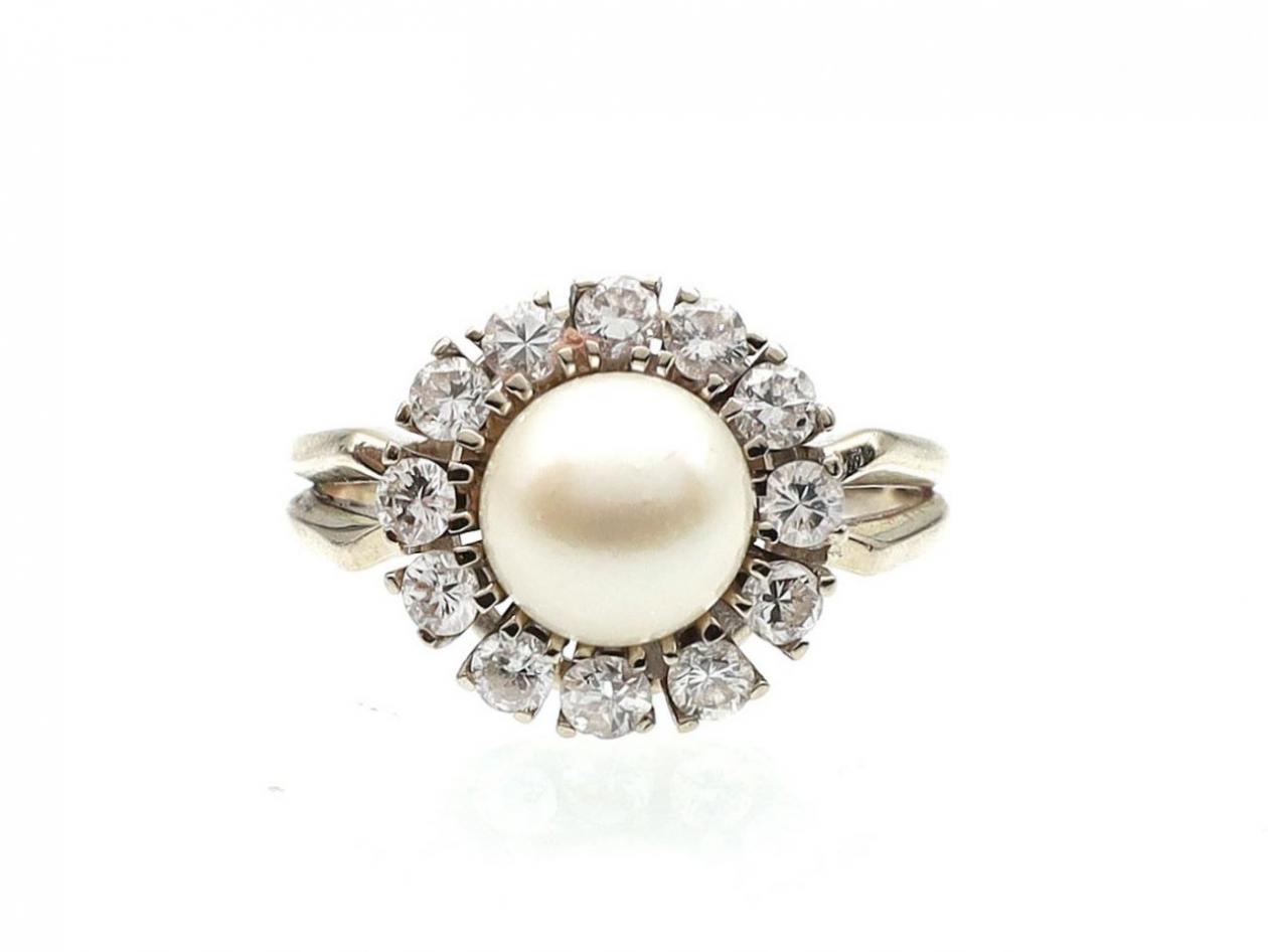 Vintage cultured pearl and diamond coronet cluster ring