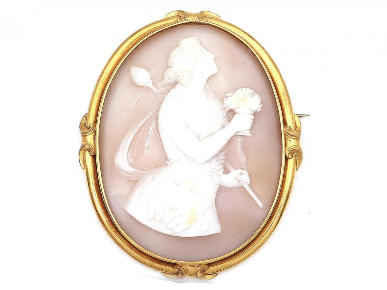 Antique shell cameo depicting Greek Goddess Hera in gold
