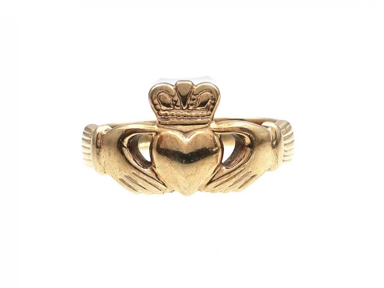 Vintage 9kt yellow gold Claddagh ring