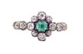 LATE GEORGIAN EMERALD AND DIAMOND CLUSTER RING, CIRCA 1820