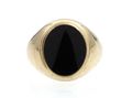 Vintage oval onyx signet ring in 9kt yellow gold