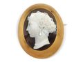 Antique Oval Hardstone Cameo of a Lady Brooch in Yellow Gold
