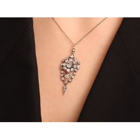 Antique Diamond Pendant Necklace