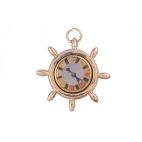 EDWARDIAN SHIP'S WHEEL COMPASS PENDANT, CIRCA 1910