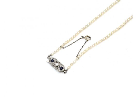 Art Deco natural pearl graduating necklace with diamond and sapphire clasp