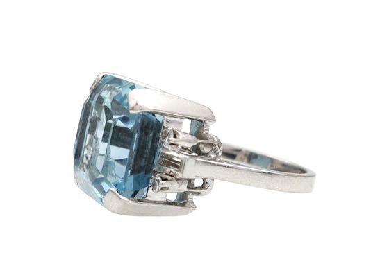 Vintage 10ct Aquamarine & Diamond Cocktail Ring