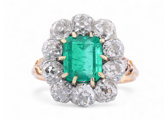 antique emerald and diamond cluster ring in 18kt yellow gold