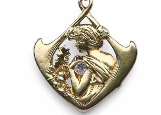 Art Nouveau Diamond Set Pendant Of A Woman In 18kt Yellow Gold By Masriera