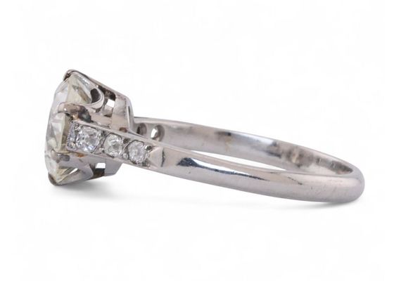 Vintage 2.00ct Transitional Cut Diamond Solitaire ring In Platinum